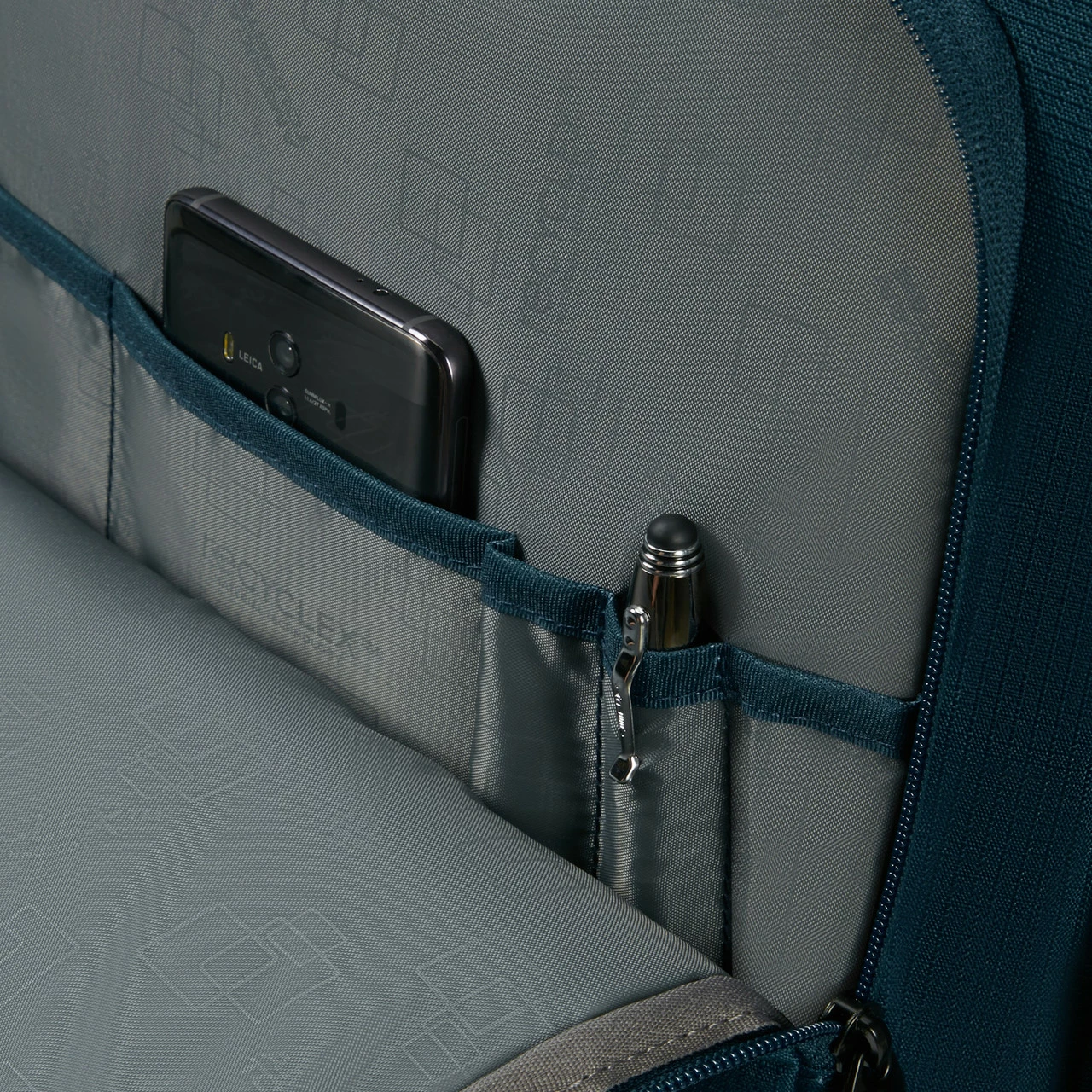 American Tourister Take2Cabin EasyJet Backpack M 11 American Tourister Take2Cabin EasyJet Backpack M - Image 11