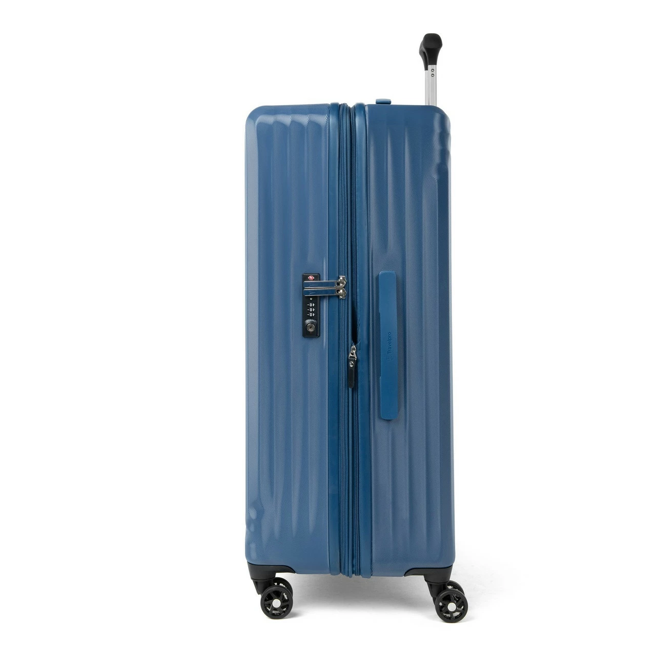 Travelpro Maxlite Air Expandable Large Suitcase - 78cm 11 Travelpro Maxlite Air Expandable Large Suitcase - 78cm - Image 11