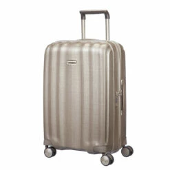Samsonite Lite-Cube 4 Wheel Suitcase - 68cm 33 Samsonite Lite-Cube 4 Wheel Suitcase - 68cm -Luggage Store 58623 1173 spinner 6825 front34 01 20393.1666710953