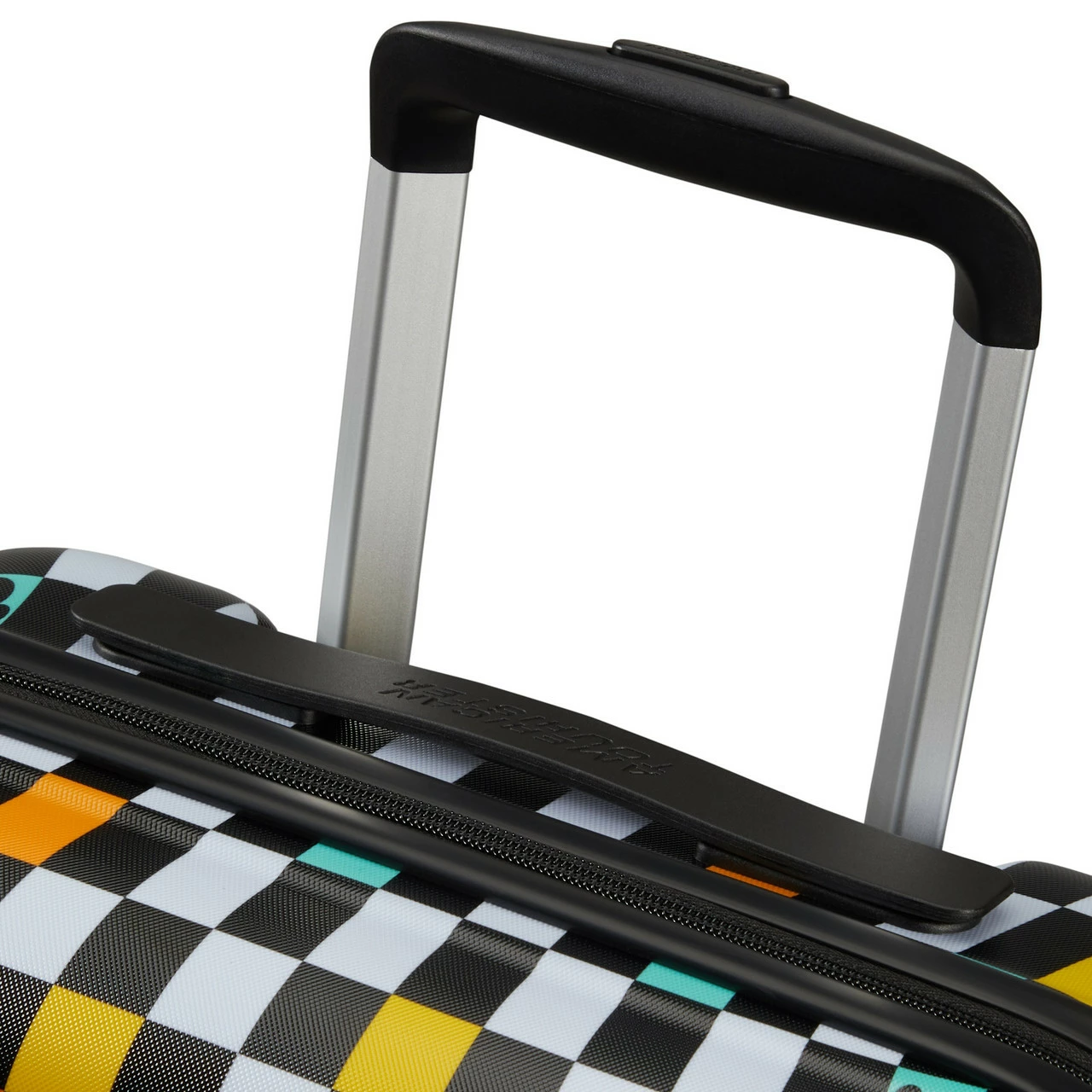 American Tourister Wavebreaker Disney MC 4 Wheel Cabin Suitcase - 55cm 7 American Tourister Wavebreaker Disney MC 4 Wheel Cabin Suitcase - 55cm - Image 7