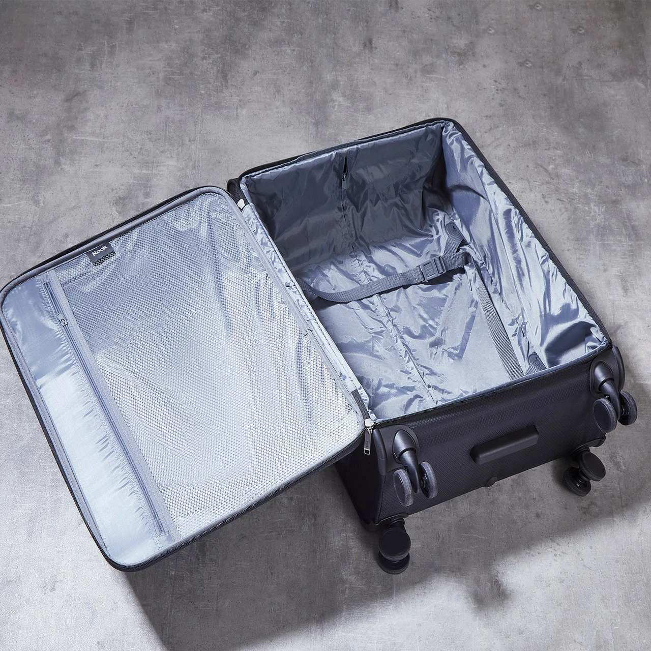 Rock Rocklite 4 Wheel Large Suitcase - 78cm 3 Rock Rocklite 4 Wheel Large Suitcase - 78cm - Image 3