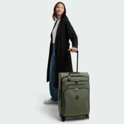 Kipling Youri M 4 Wheel Suitcase - 68cm 26 Kipling Youri M 4 Wheel Suitcase - 68cm -Luggage Store KPKI770688D 9 1 1 97615.1682085230