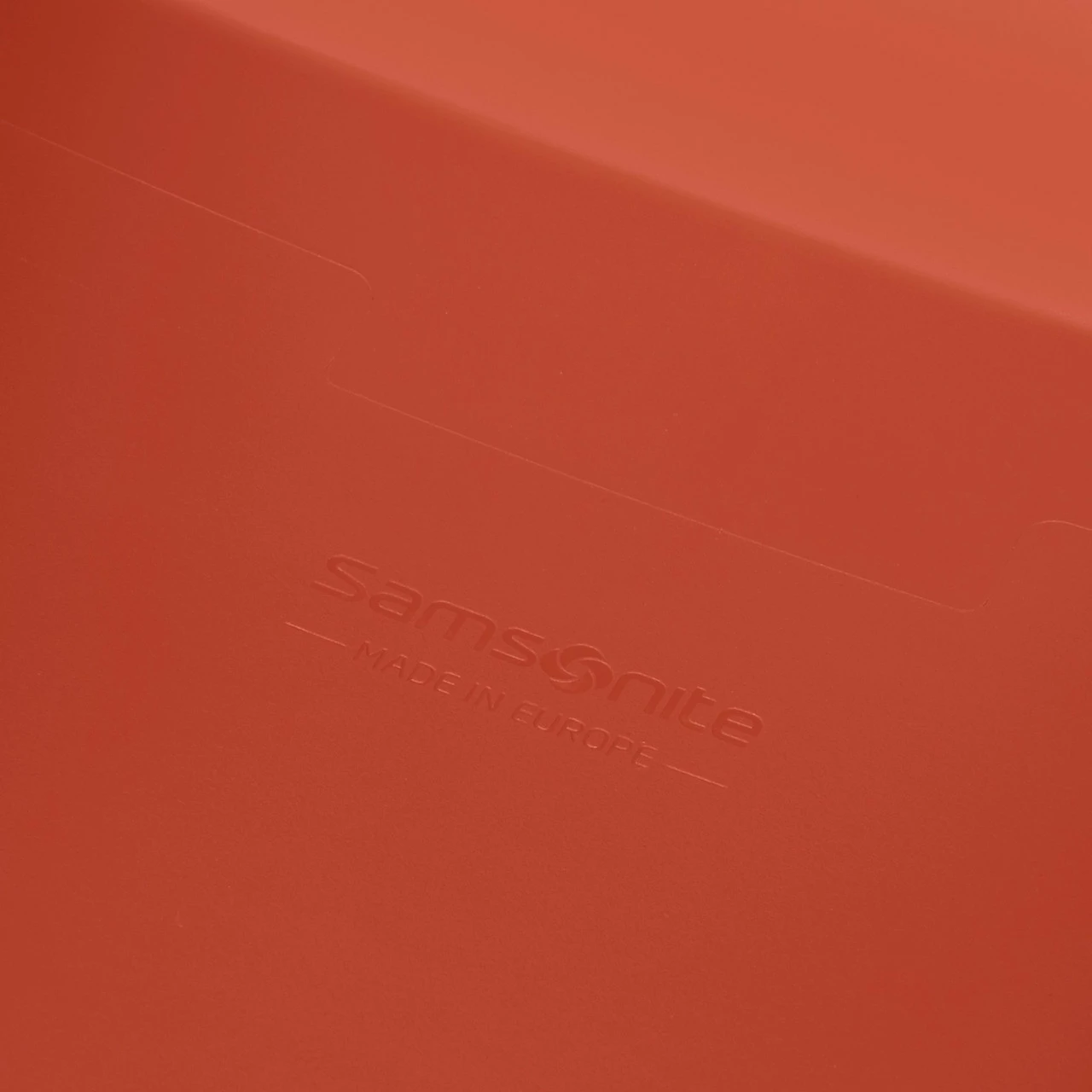 Samsonite Magnum Eco 4 Wheel Medium Suitcase - 69cm 13 Samsonite Magnum Eco 4 Wheel Medium Suitcase - 69cm - Image 13