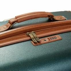Rock Carnaby 4 Wheel Exp Medium Suitcase - 67cm -Luggage Store Rock Carnaby TR 0219 GRN TSA Lock 73262.1660574371