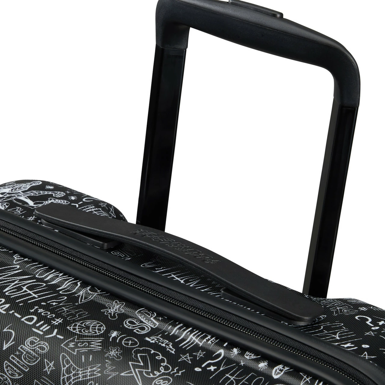 American Tourister Wavebreaker Marvel 4 Wheel Medium Suitcase - 67cm 8 American Tourister Wavebreaker Marvel 4 Wheel Medium Suitcase - 67cm - Image 8