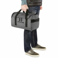 Dakine EQ 25L Duffle Bag - 43cm -Luggage Store bw d10002933 1200 4 57950.1682695134