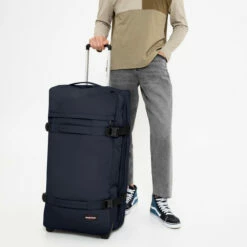 Eastpak Transit'R L Wheeled Duffle - 79cm -Luggage Store ek0a5ba9 l83 alt004 uc186433 mmid 51121.1675073763