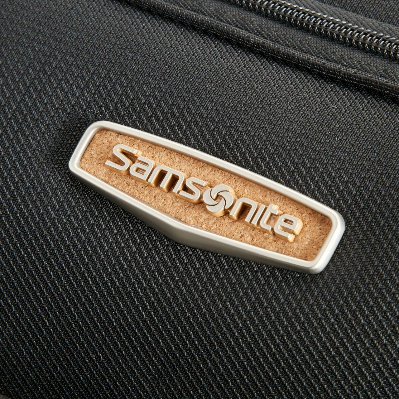Samsonite Spark SNG Eco 4 Wheel Expandable Suitcase - 79cm 9 Samsonite Spark SNG Eco 4 Wheel Expandable Suitcase - 79cm - Image 9