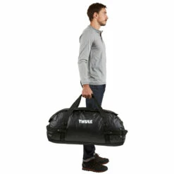 Thule Chasm 90L Duffle Backpack - 74cm -Luggage Store small thule chasm 90l tdsd204 black fs 02b 3204417 1 55114.1657196610